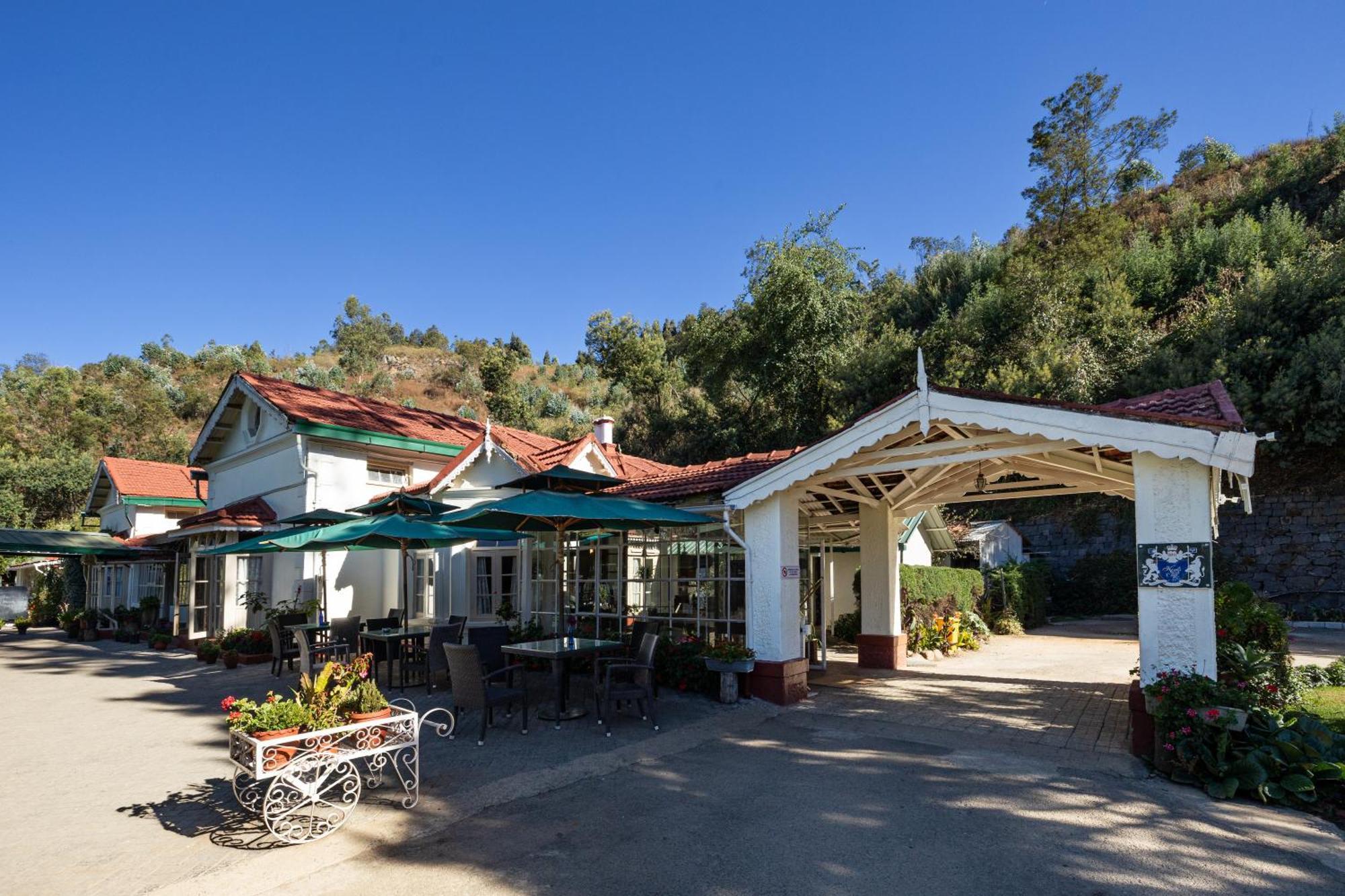 Hotel King'S Cliff à Ooty Extérieur photo