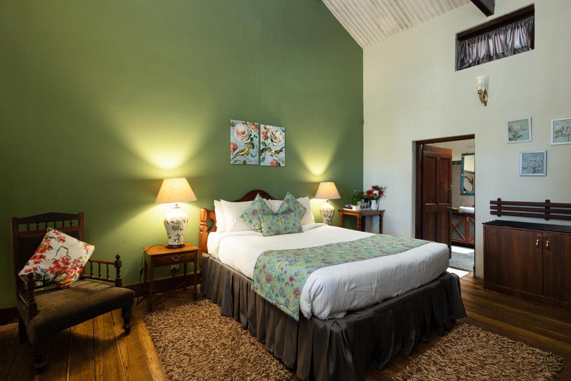 Hotel King'S Cliff à Ooty Extérieur photo