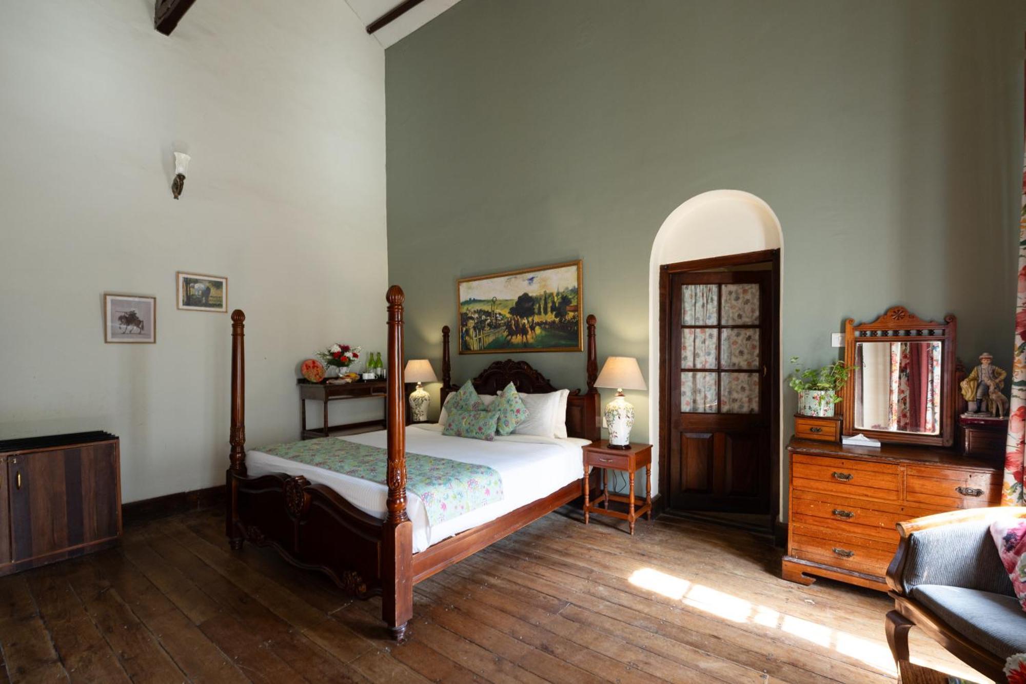 Hotel King'S Cliff à Ooty Extérieur photo